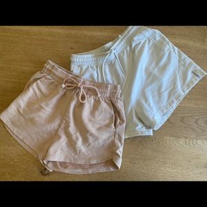 H and M Knit Sweat Shorts Peach and White